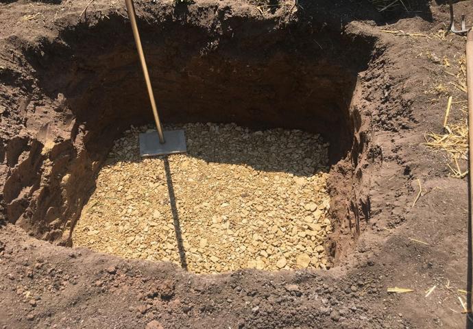 Schotter für Drainage für die Überwinterungsgrube